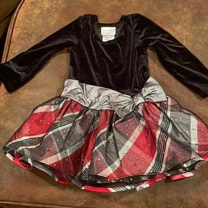 Iris & Ivy dress size 2T worn once excellent condition